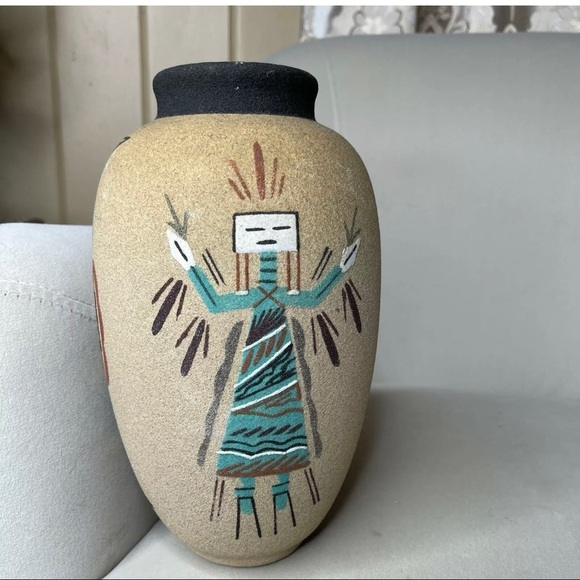 Navajo Sand Art Pottery Sunwest Indian Art New Mexico Decorative Painted - Picture 1 of 6